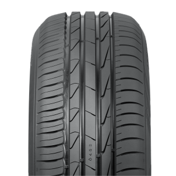 Nokian Hakka Blue 3 front upper half cut out 2000px